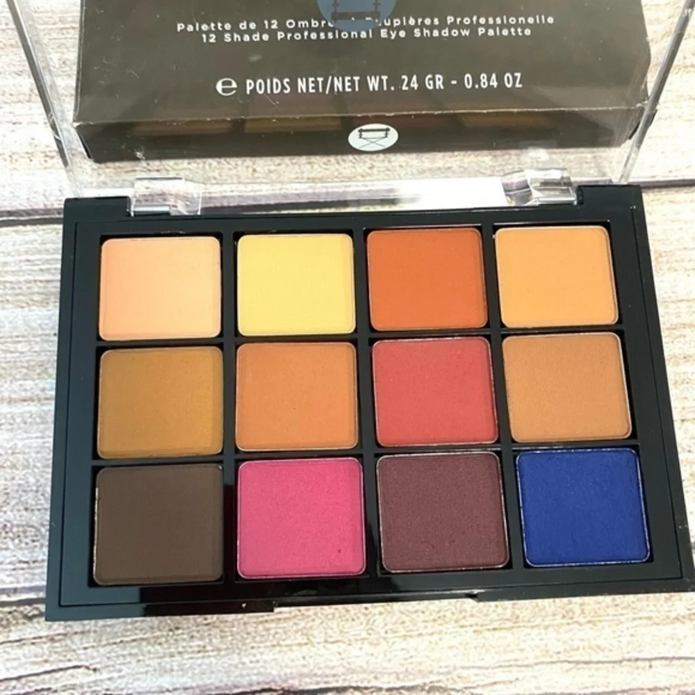 Viseart Paris VPE14 Neutral Mattes Milieu 12 pan Professional Eyeshadow Palette